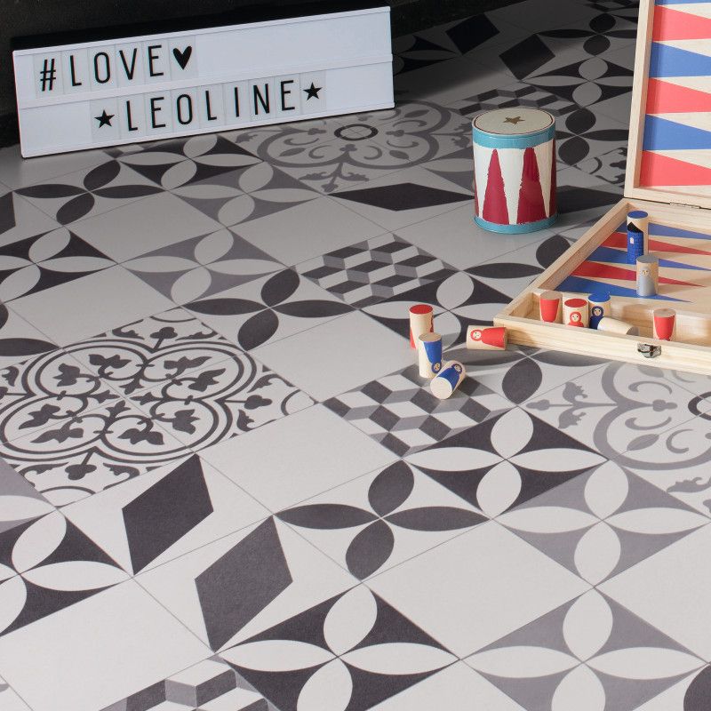 Sol Vinyle/PVC - 4m - carreaux de ciment noir et blanc FELIZ 595 - Smart Bingo par IVC
