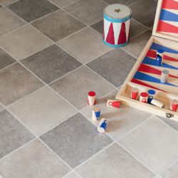 Sol Vinyle/PVC - 3m - carrelage beige et gris POMPEI D 592 - Smart Bingo Stone par IVC