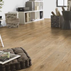 Sol Vinyle/PVC - 4m - parquet moyen LEGACY OAK LIGHT NATURAL - Iconik Resist par Tarkett