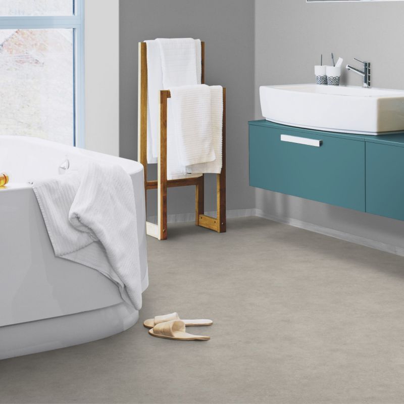 Sol Vinyle/PVC - 4m - béton gris métalisé et gris béton MADRAS GREY- Iconik Confort par Tarkett