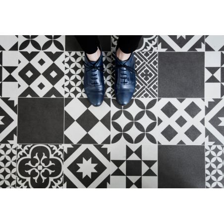 Sol Vinyle/PVC - 4m - carreaux de ciment gris ardoise et gris clair AMADORA 090M - Optima Tex-style par Beauflor Sol Vinyle/PVC - 4m - carreaux de ciment gris ardoise et gris clair AMADORA 090M - Optima Tex-style par Beauflor