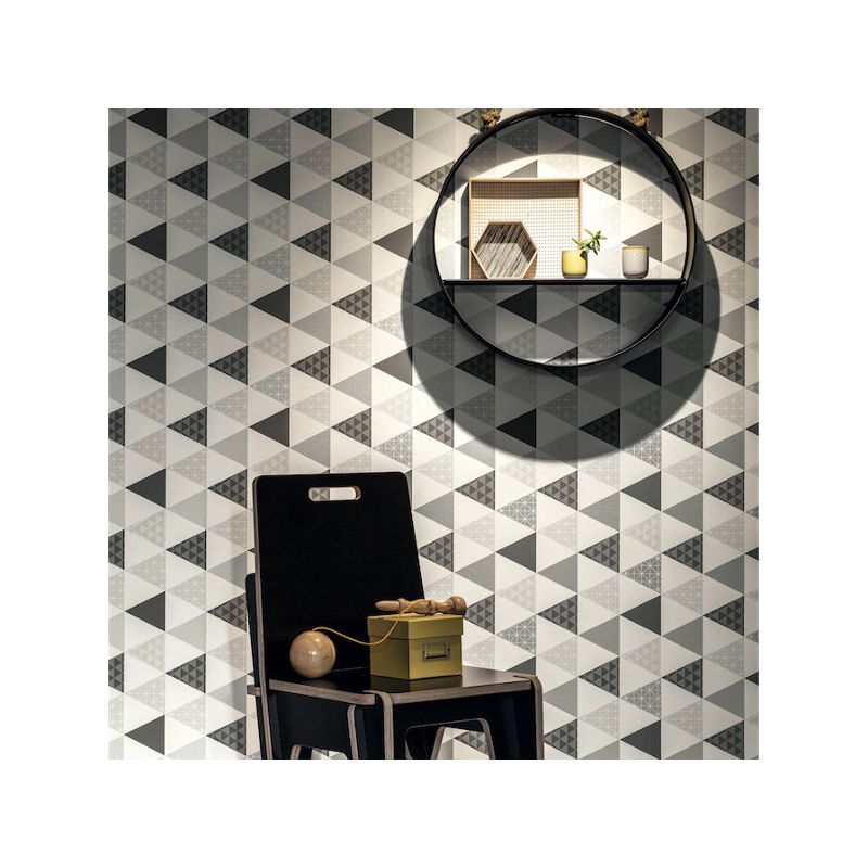 Papier peint vinyle sur intissé graphique gris et noir TRIANGLE - Tonic par Caselio - 69449412